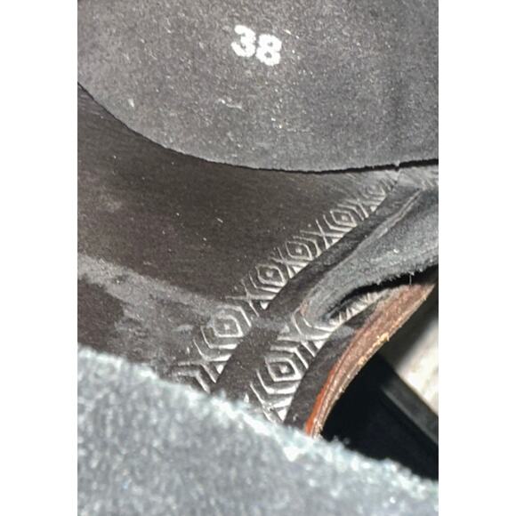 Free People Black Torrence Flat Sandal Strappy Open Toe- Women's Size 38 US 7.5 - Picture 8 of 8